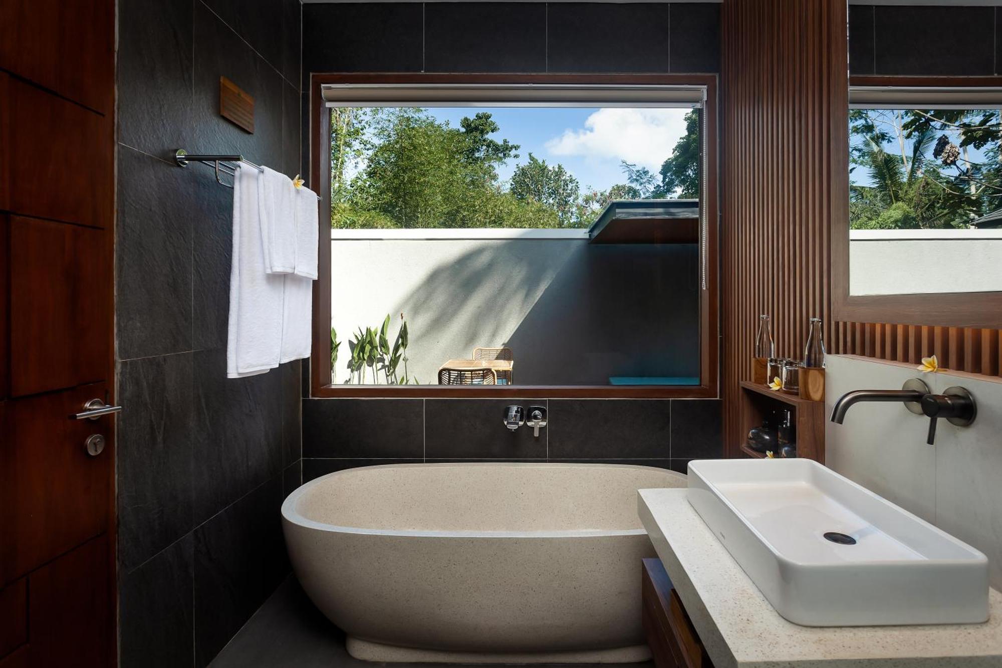 Villa The Ambengan By Pramana